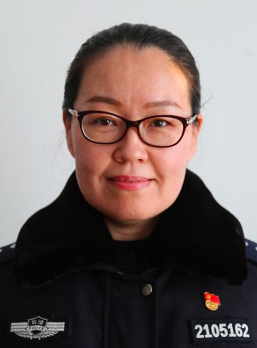 李雁